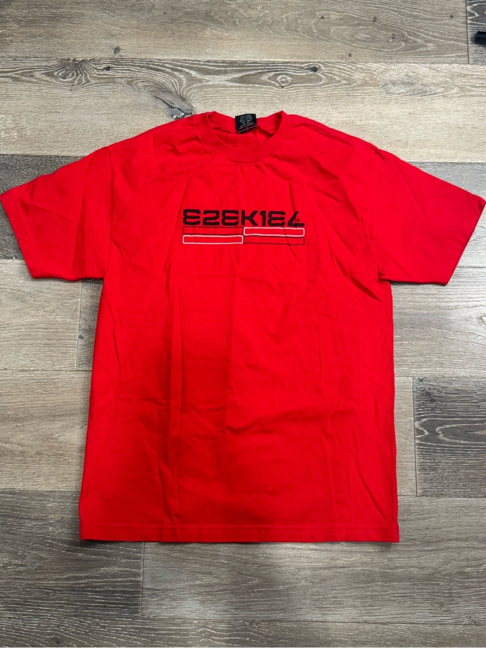 Vintage 90’s Ezekiel Red Short Sleeve Graphic Tee 1127